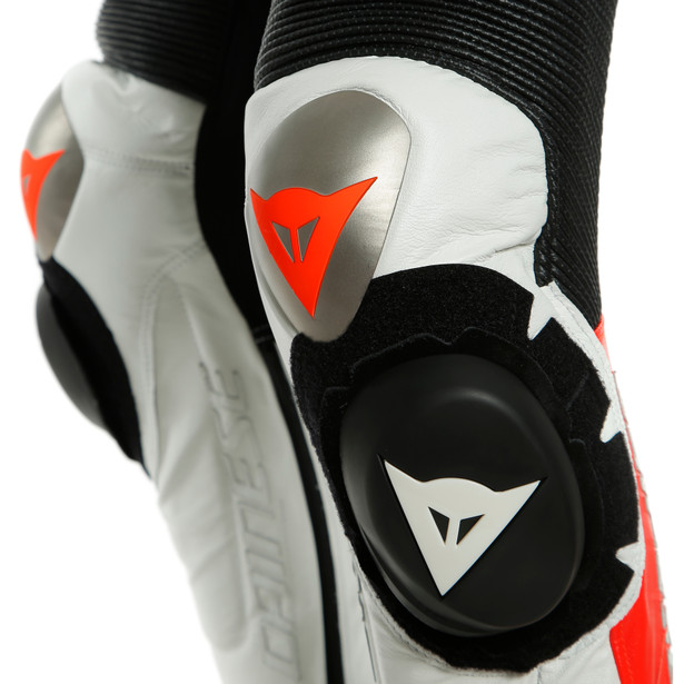 mugello-rr-d-air-perf-suit-white-fluo-red image number 10